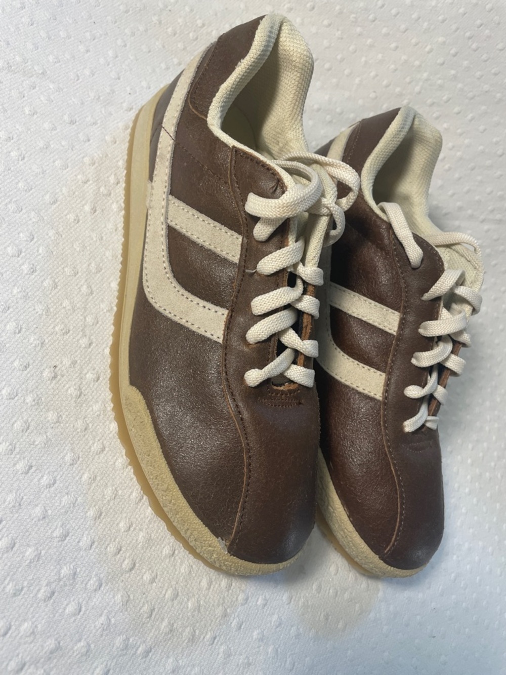 Like Gola Elan sneakers - Retro AE77 leather sneaker with rubber sole so brown 9